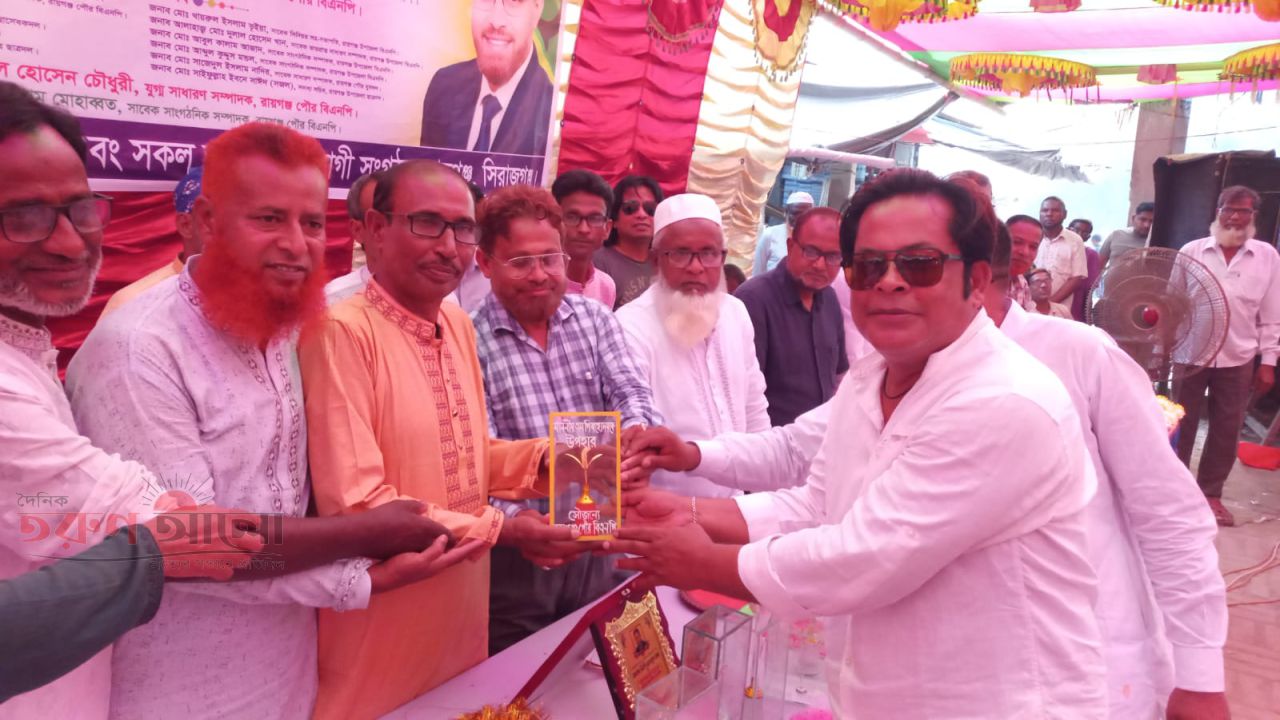 রায়গঞ্জে নবনির্বাচিত সংসদ সদস্য ভিপি আয়নুল হককে পৌর বিএনপির সংবর্ধনা 