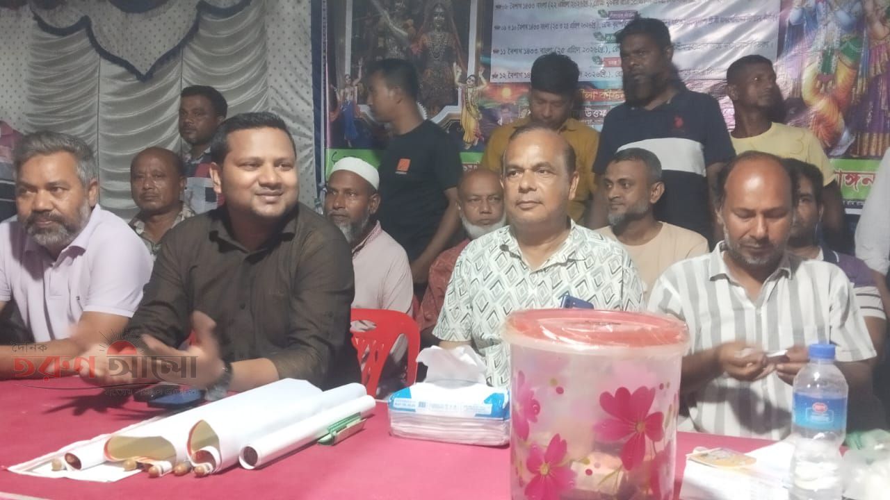 পাঁচবিবিতে ১৬ প্রহর ব্যাপী শ্রী শ্রী রাধাগবিন্দের লীলারস কীর্ত্তন অনুষ্ঠিত 