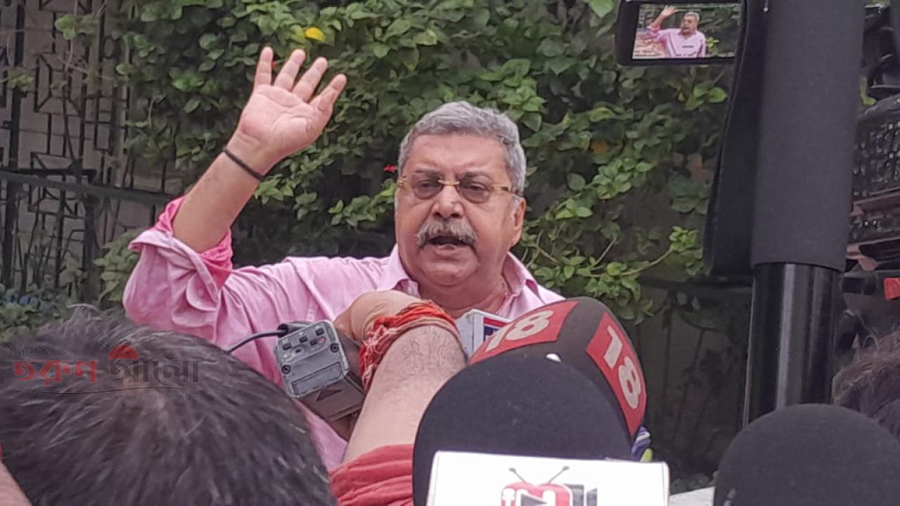 হরিশ চ্যাটার্জী স্ট্রিটে মমতা ব্যানার্জির বাড়িতে- সিআইডি তল্লাশি 